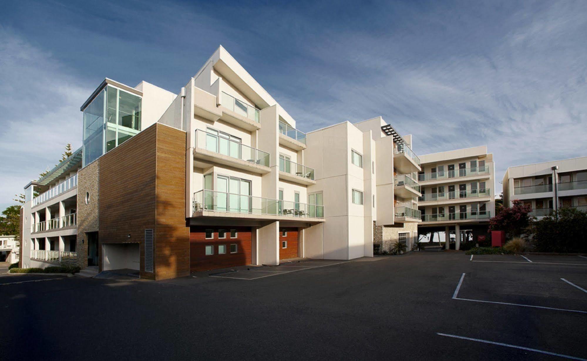 The Waves Apartments Cowes Exteriér fotografie