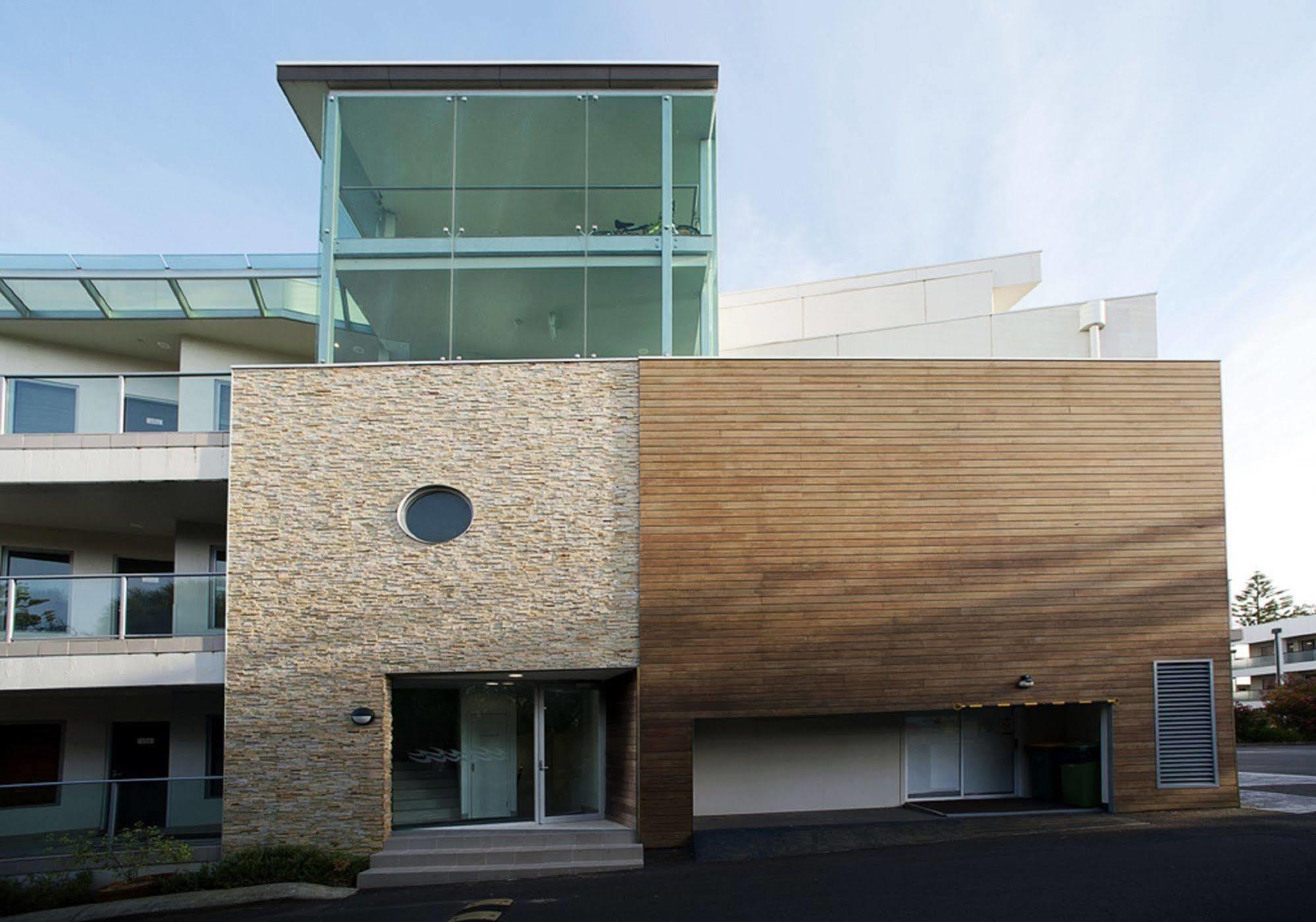 The Waves Apartments Cowes Exteriér fotografie